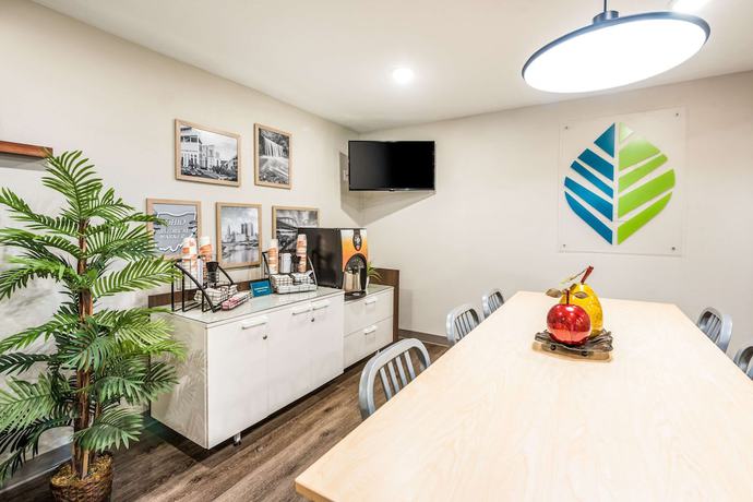 Imagen de los interiores del Hotel WoodSpring Suites Columbus West - Hilliard. Foto 18