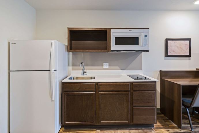 Imagen de la habitación del Hotel WoodSpring Suites Davenport Quad Cities. Foto 9