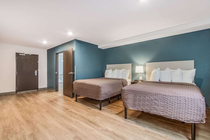 Imagen de la habitación del Hotel WoodSpring Suites Doral Miami Airport. Foto 6