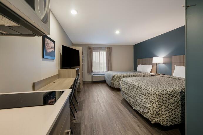 Imagen general del Hotel WoodSpring Suites Fort Myers - Cape Coral. Foto 8