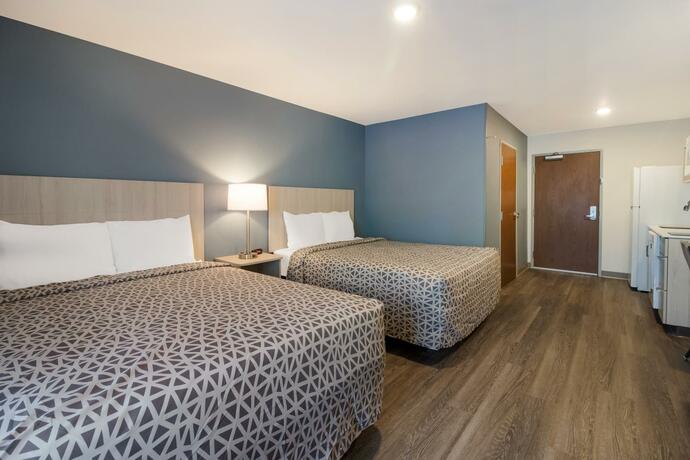 Imagen general del Hotel WoodSpring Suites Fort Myers - Cape Coral. Foto 16