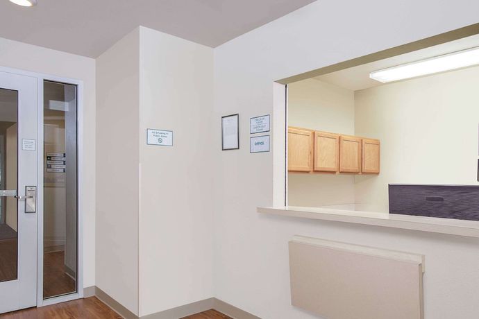 Imagen de los interiores del Hotel WoodSpring Suites Fort Worth Trophy Club. Foto 16