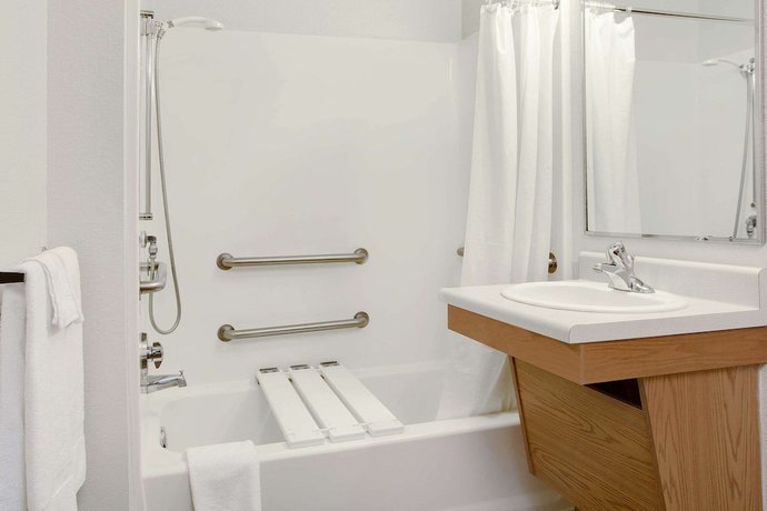 Imagen de la habitación del Hotel WoodSpring Suites Fort Worth Trophy Club. Foto 10