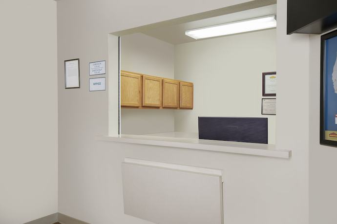 Imagen de los interiores del Hotel WoodSpring Suites Fort Worth Trophy Club. Foto 20