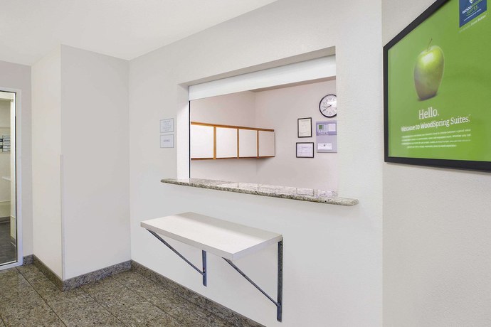 Imagen de los interiores del Hotel WoodSpring Suites Holland - Grand Rapids. Foto 20