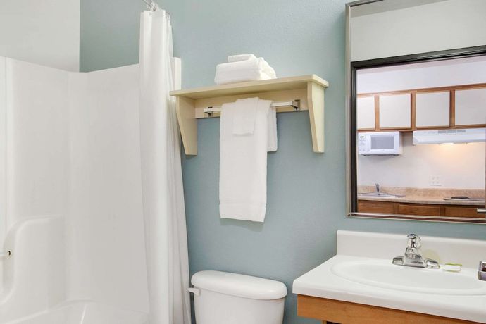 Imagen de la habitación del Hotel WoodSpring Suites Jacksonville East 295 Cruise Port. Foto 8