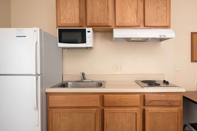 Imagen de la habitación del Hotel WoodSpring Suites Kansas City Lenexa. Foto 14