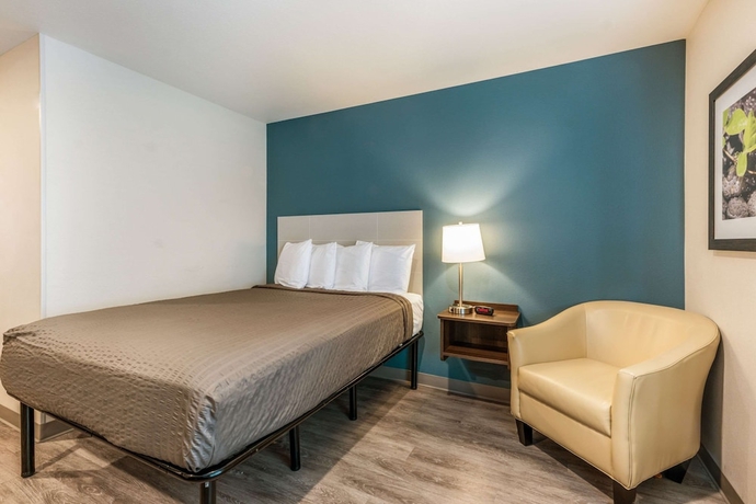Imagen de la habitación del Hotel WoodSpring Suites Linden. Foto 4