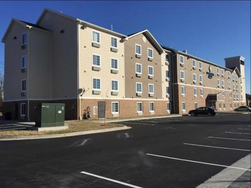Imagen general del Hotel WoodSpring Suites Louisville Airport. Foto 1