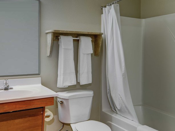 Imagen de la habitación del Hotel WoodSpring Suites Louisville Southeast. Foto 5