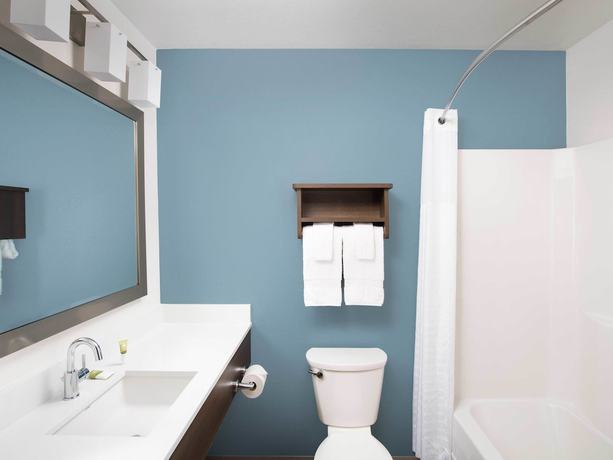 Imagen de la habitación del Hotel WoodSpring Suites Merrillville. Foto 2