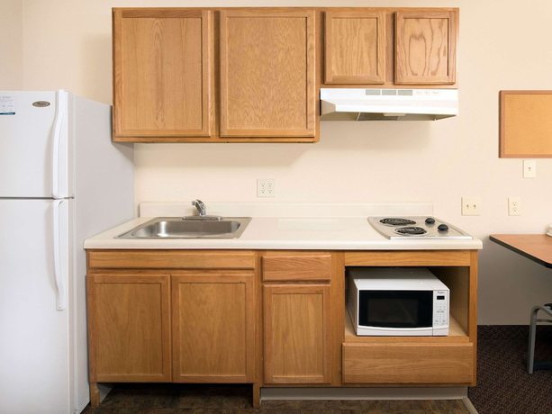Imagen de la habitación del Hotel WoodSpring Suites Merrillville. Foto 8