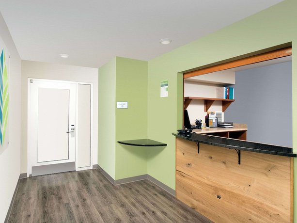 Imagen de los interiores del Hotel WoodSpring Suites Merrillville. Foto 18