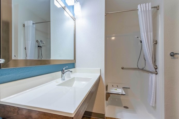 Imagen de la habitación del Hotel WoodSpring Suites Miami Southwest. Foto 8