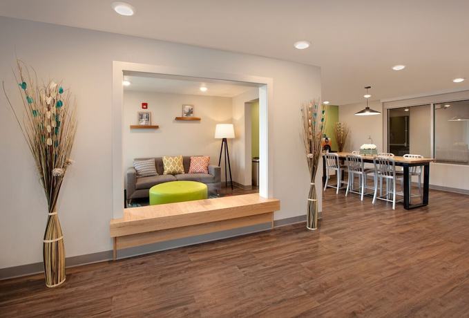Imagen de los interiores del Hotel WoodSpring Suites Quantico. Foto 17