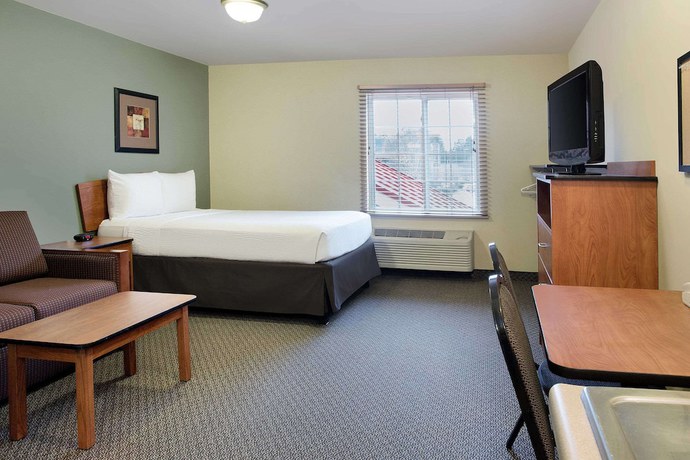 Imagen de la habitación del Hotel WoodSpring Suites Raleigh Northeast Wake Forest. Foto 2