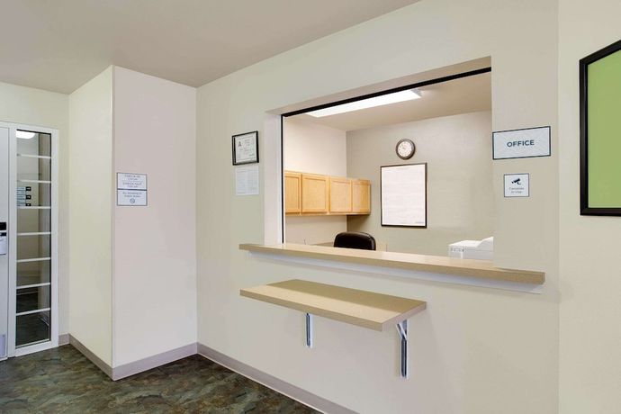 Imagen de los interiores del Hotel WoodSpring Suites Raleigh Northeast Wake Forest. Foto 19