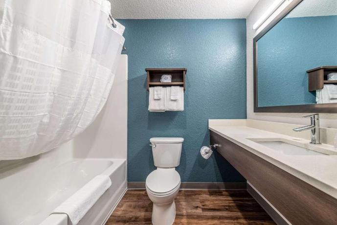 Imagen de la habitación del Hotel WoodSpring Suites Sanford North I-4 Orlando Area. Foto 6