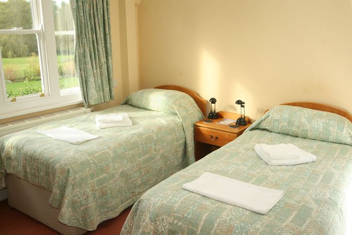 Imagen de la habitación del Hotel Woodbrooke. Foto 4