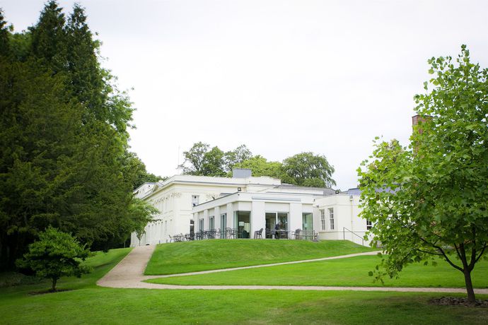 Imagen de los interiores del Hotel Woodbrooke. Foto 14