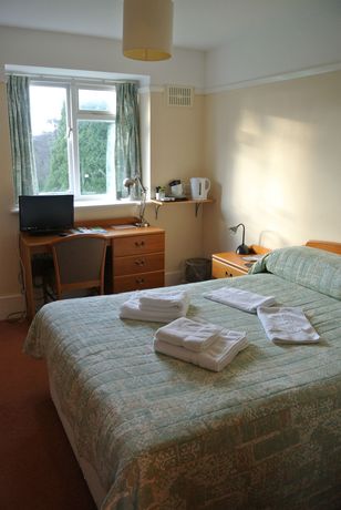 Imagen de los interiores del Hotel Woodbrooke. Foto 16
