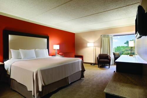 Imagen de la habitación del Hotel Woodcliff and Spa. Foto 3
