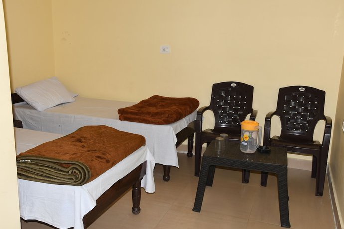 Imagen de la habitación del Hotel Wooden Umbrella. Foto 11