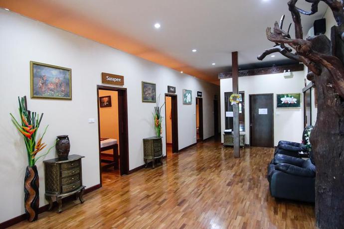 Imagen de los interiores del Hotel Woodfield Resort. Foto 13