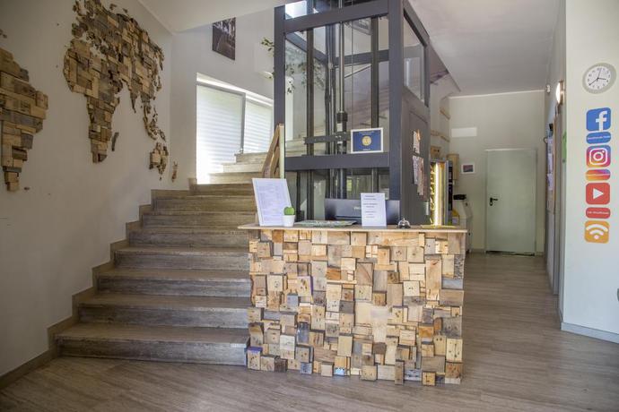 Imagen de los interiores del Hotel Woodhouse. Foto 4