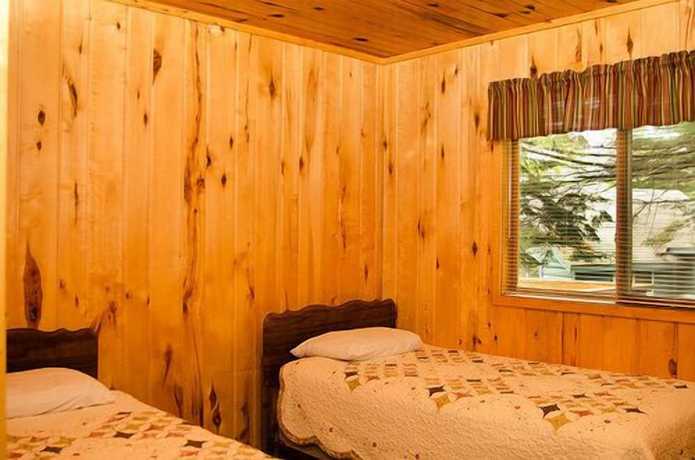 Imagen de la habitación del Hotel Woodland Beach Resort. Foto 14