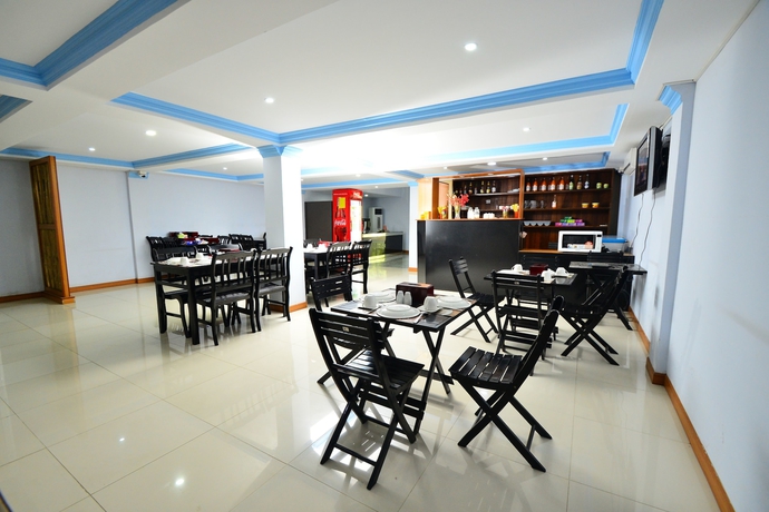 Imagen del bar/restaurante del Hotel Woodland. Foto 3