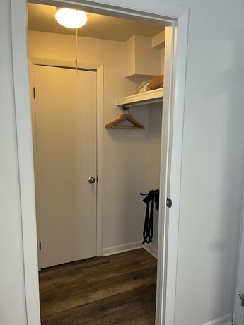 Imagen de la habitación del Hotel Woodland Motel. Foto 14