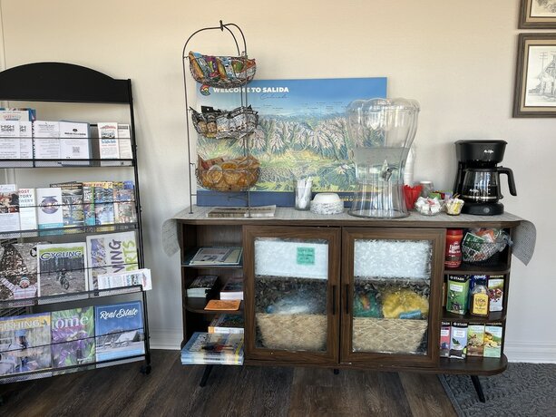 Imagen general del Hotel Woodland Motel. Foto 10