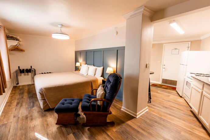 Imagen de la habitación del Hotel Woodland Motel. Foto 19