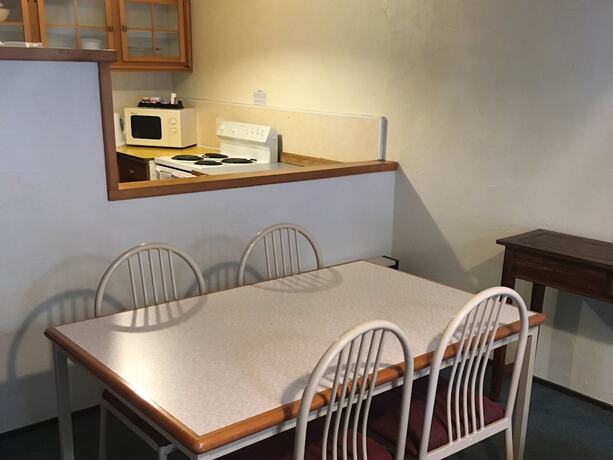 Imagen de la habitación del Hotel Woodlands Motels And Apartments. Foto 17