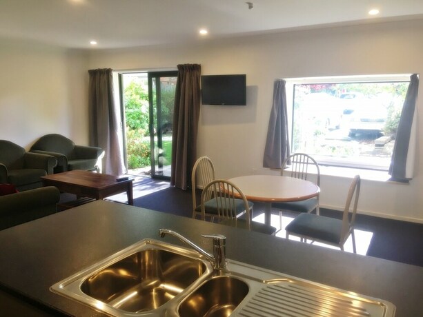 Imagen de la habitación del Hotel Woodlands Motels And Apartments. Foto 22