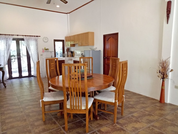 Imagen de la habitación del Hotel Woodlawn Villas. Foto 19