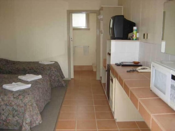 Imagen de la habitación del Hotel Woodmans Hill Motel. Foto 12