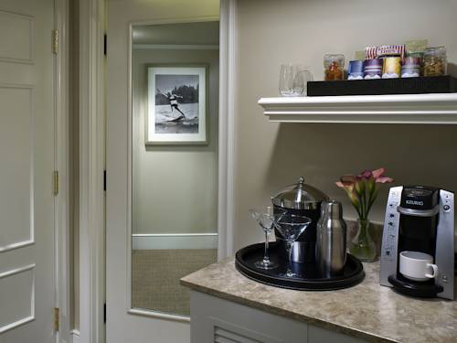 Imagen de la habitación del Hotel Woodmark and Still Spa. Foto 15