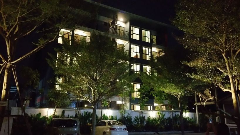 Imagen de la habitación del Hotel Woodroof Residence Rangsit. Foto 10