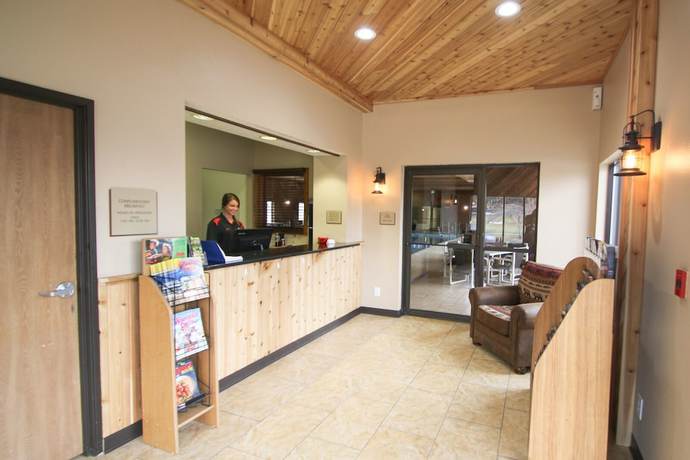 Imagen de los interiores del Hotel Woodside Dells And Suites. Foto 19