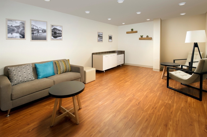Imagen de los interiores del Hotel Woodspring Suites Allentown. Foto 16