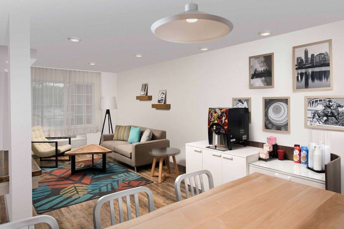 Imagen de los interiores del Hotel Woodspring Suites Austin South Central I-35. Foto 14