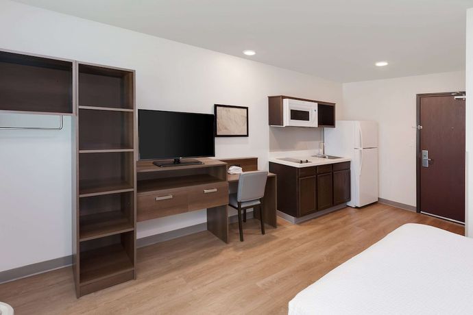 Imagen de la habitación del Hotel Woodspring Suites Bakersfield East. Foto 15