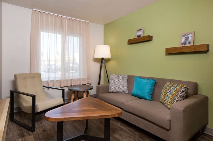 Imagen de los interiores del Hotel Woodspring Suites Bradenton. Foto 16