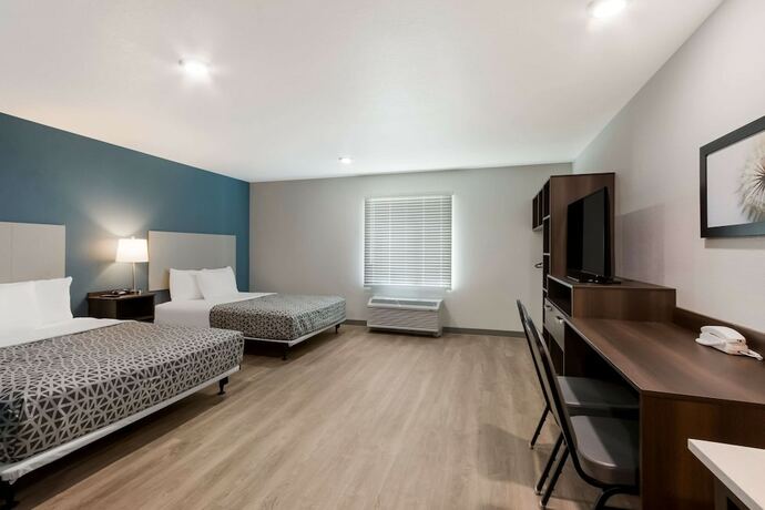 Imagen de la habitación del Hotel Woodspring Suites Chandler Airport. Foto 12