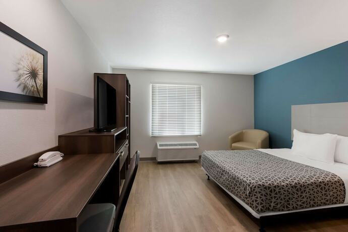 Imagen de la habitación del Hotel Woodspring Suites Chandler Airport. Foto 15