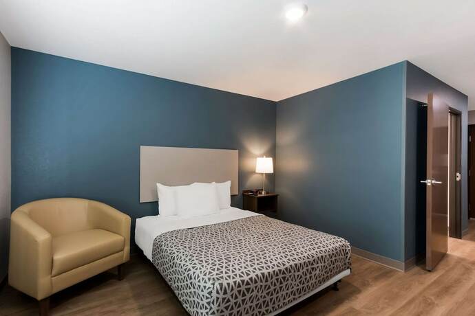 Imagen de la habitación del Hotel Woodspring Suites Chandler Airport. Foto 16
