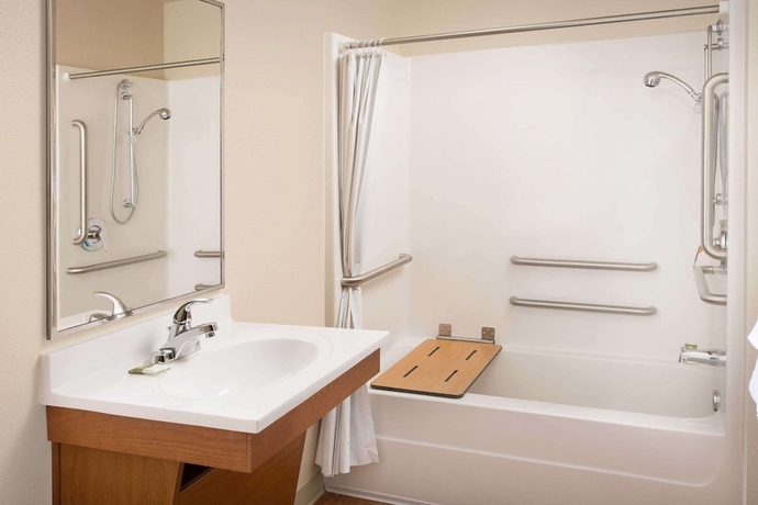 Imagen de la habitación del Hotel Woodspring Suites Cincinnati Fairfield. Foto 8