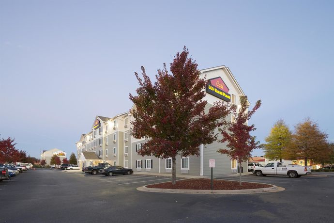 Imagen de la habitación del Hotel Woodspring Suites Columbus Fort Benning Bldg. 1. Foto 8